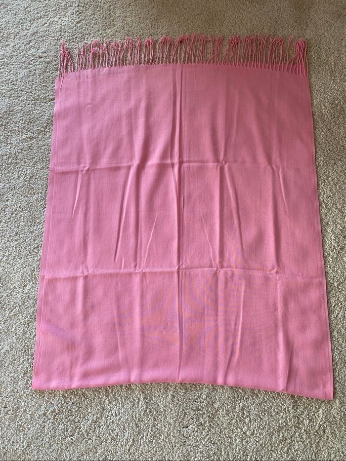 Pashmina rose / châle / écharpe - photo numéro 2
