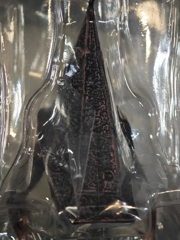 Figurine Silent Hill Pyramid head 18cm Neuve en boîte - photo numéro 8