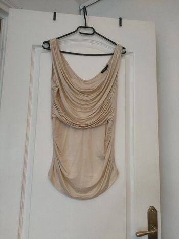 Haut taille unique