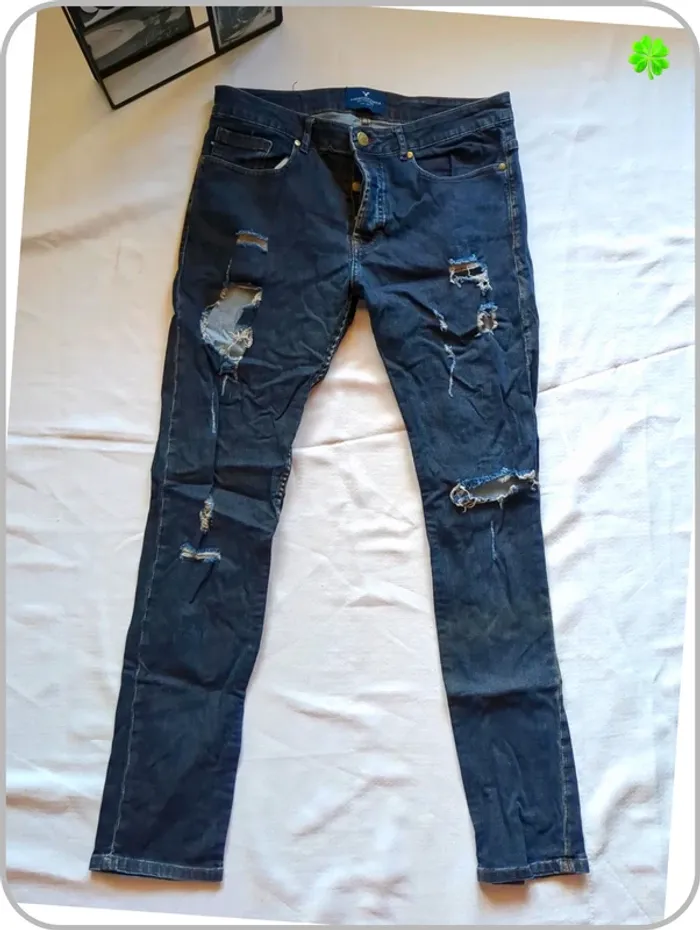 Jeans troué  homme  42