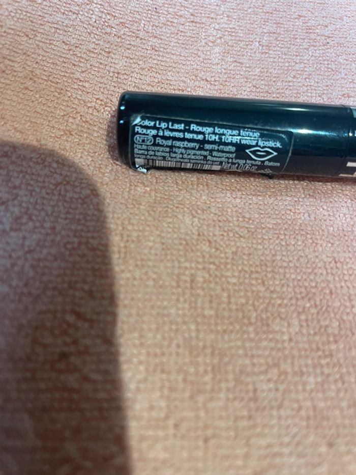 Rouge à lèvre longue tenue Sephora teinte 12 - photo numéro 2