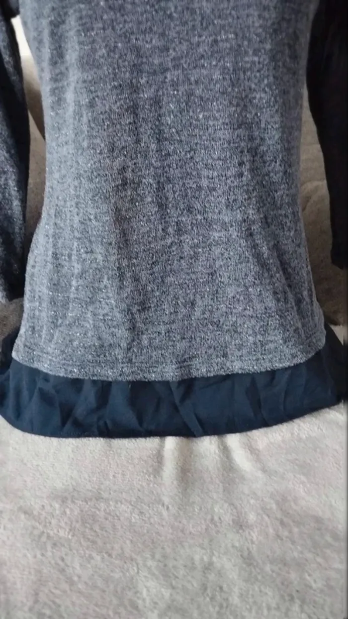 Top  haut  manches  3/4 armand Thierry taille  1 bleu - photo numéro 4