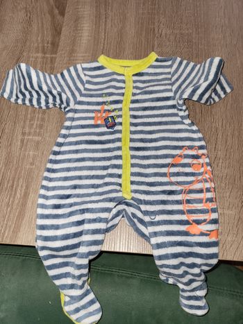 Pyjama 1 mois
