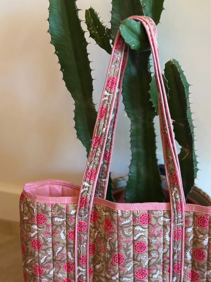 🌸 Sac cabas matelassé fleuri – Bloom Paris - photo numéro 2