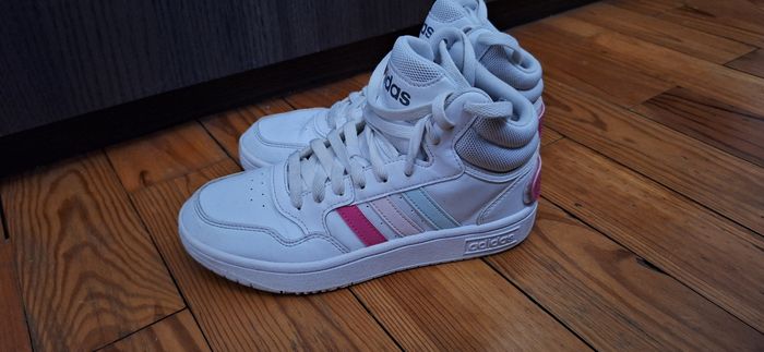 Basket adidas - photo numéro 4