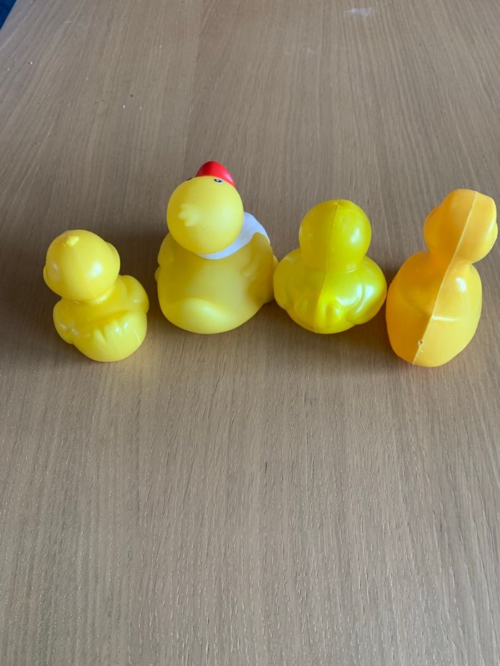 4 canards jouets de bain - photo numéro 2