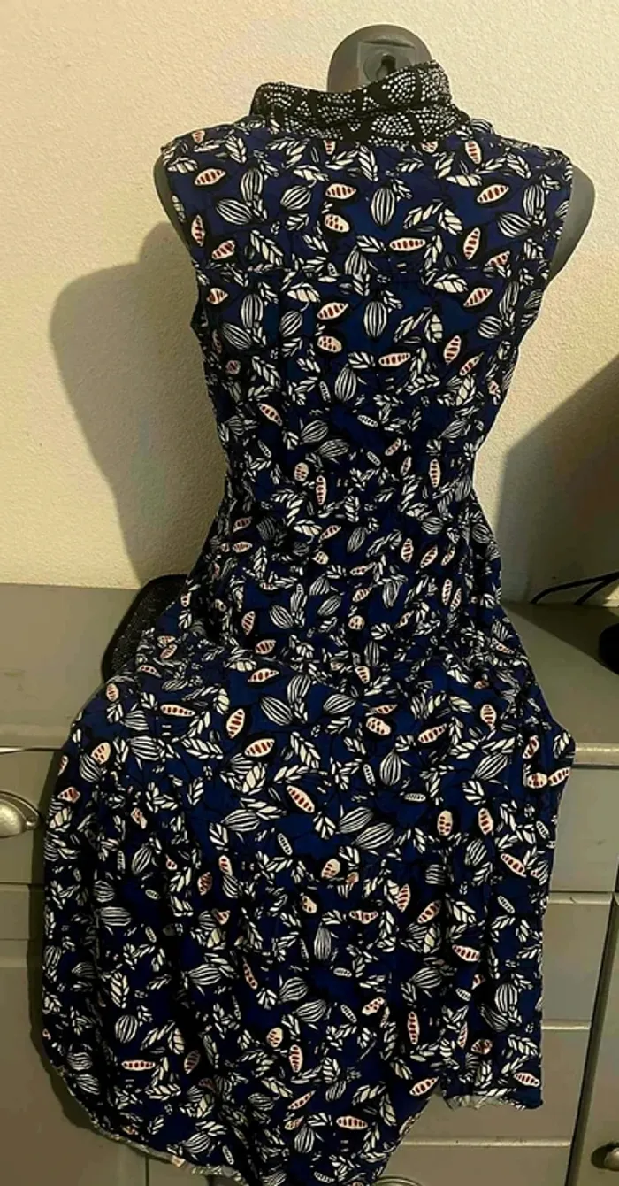 Robe bleu marine à motifs – chic et légère – 38 - photo numéro 2