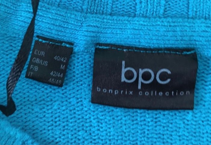 Pull col V femme 42/44 Bon prix collection - photo numéro 3