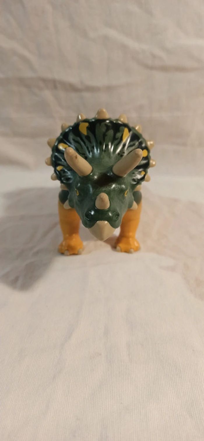 Triceratops dinosaure vert playmobil - photo numéro 2