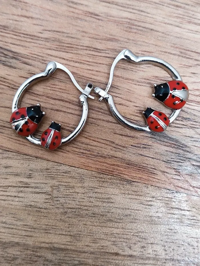 🐞 porte bonheur 🍀 créoles coccinelles émaillée 💋 - photo numéro 3