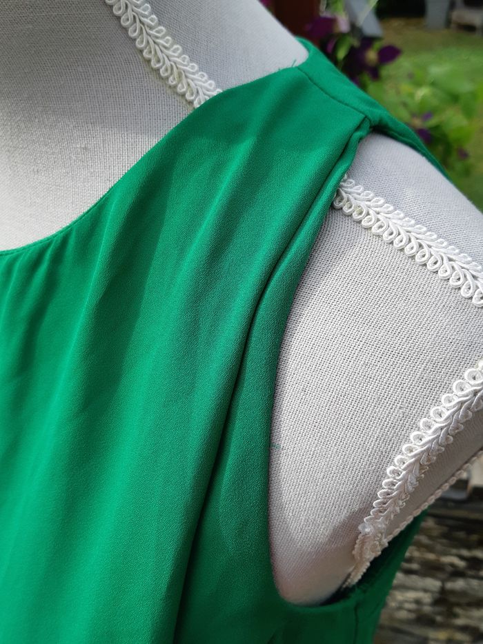 Débardeur fluide vert - photo numéro 2