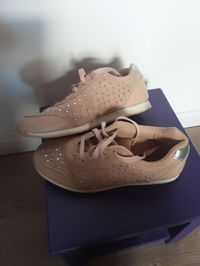 Baskets fille 34 - photo numéro 3