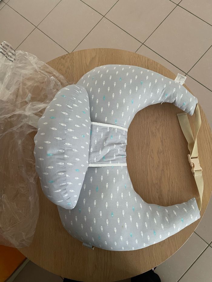 Coussin d’allaitement avec accessoires pour bébé