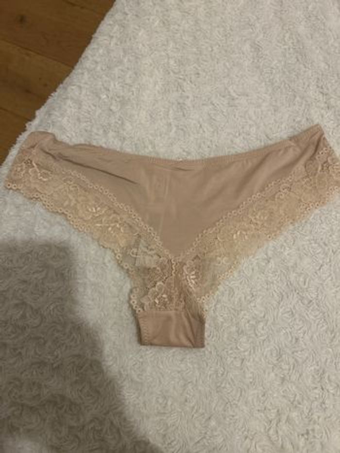 String - photo numéro 2