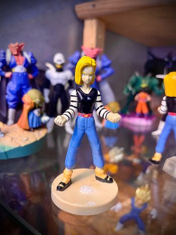 Figurine dragon ball C18