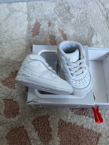 Nike force one taille 17