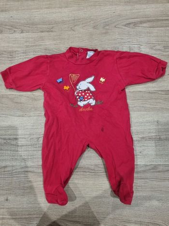 Pyjama taille 3 mois tres bonne etat