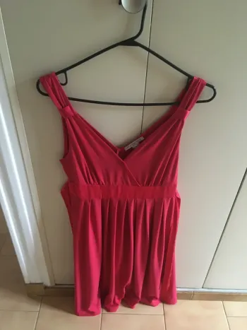 Robe Anna field