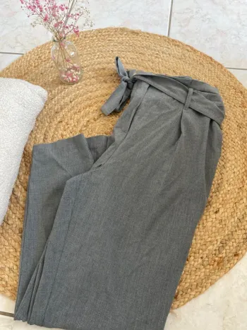 Pantalon taille haute habillé gris