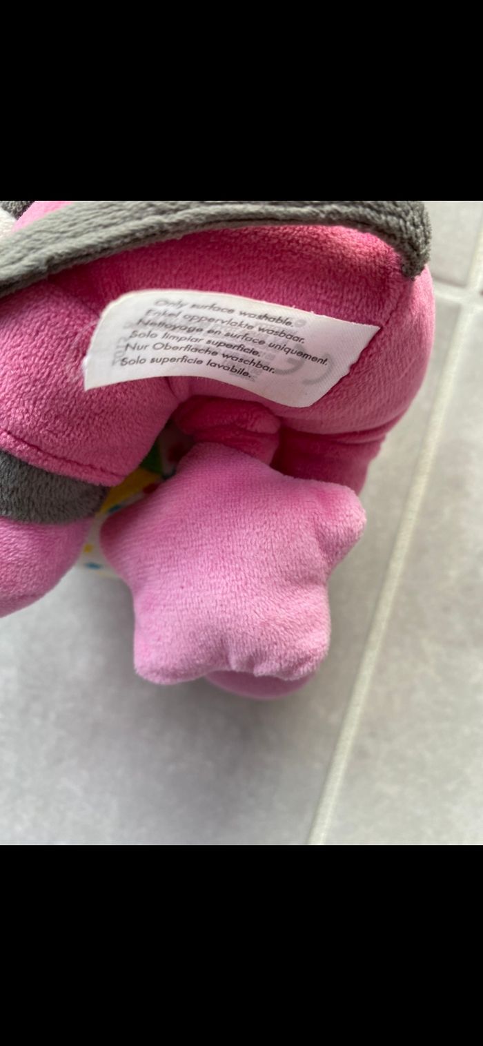 Peluche musicale Minnie Disney - photo numéro 9