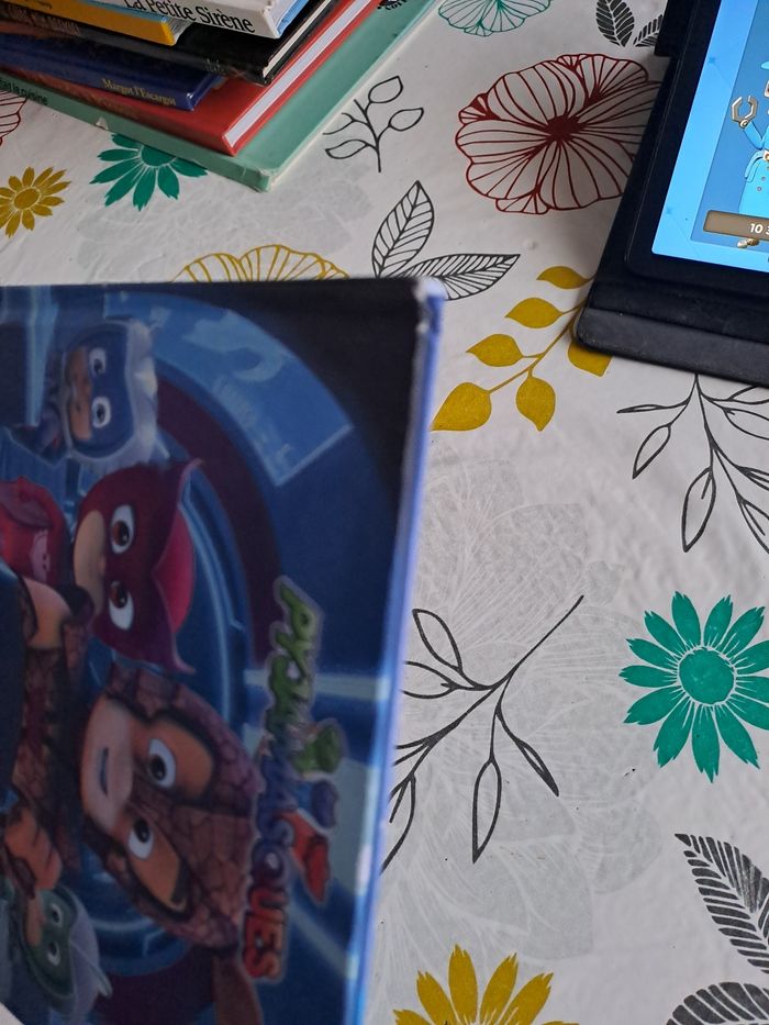 Pyjamasques. Tatouage tom et le pyjavion - photo numéro 4