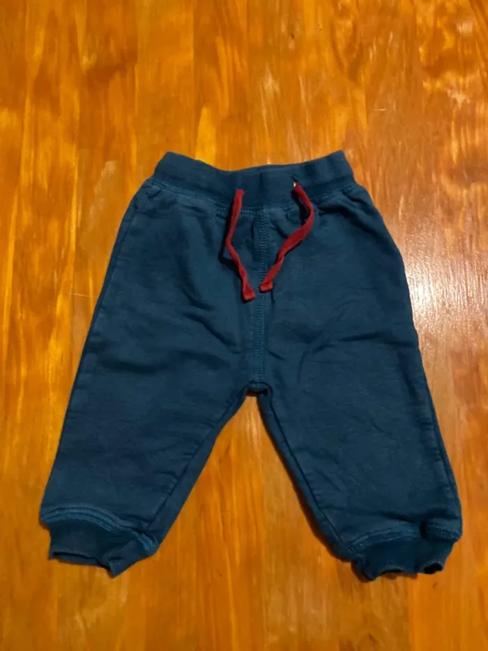 Lot de pantalons 6mois - photo numéro 4