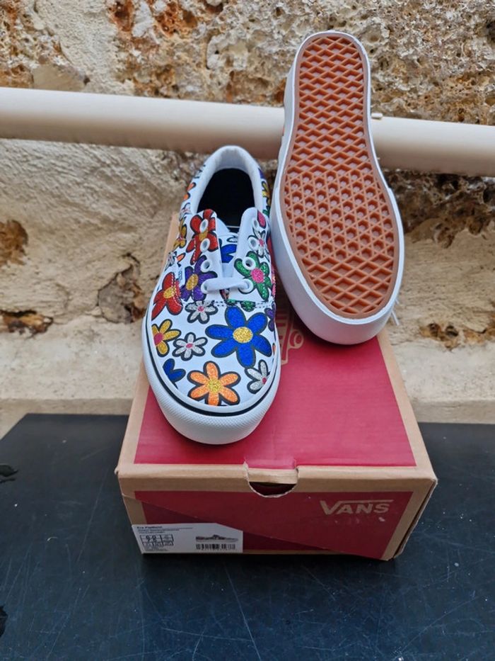 Vans femme 38 neuves