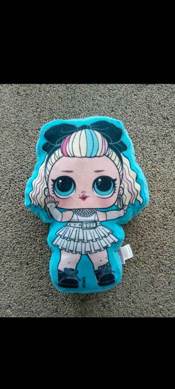 Coussin poupée lol