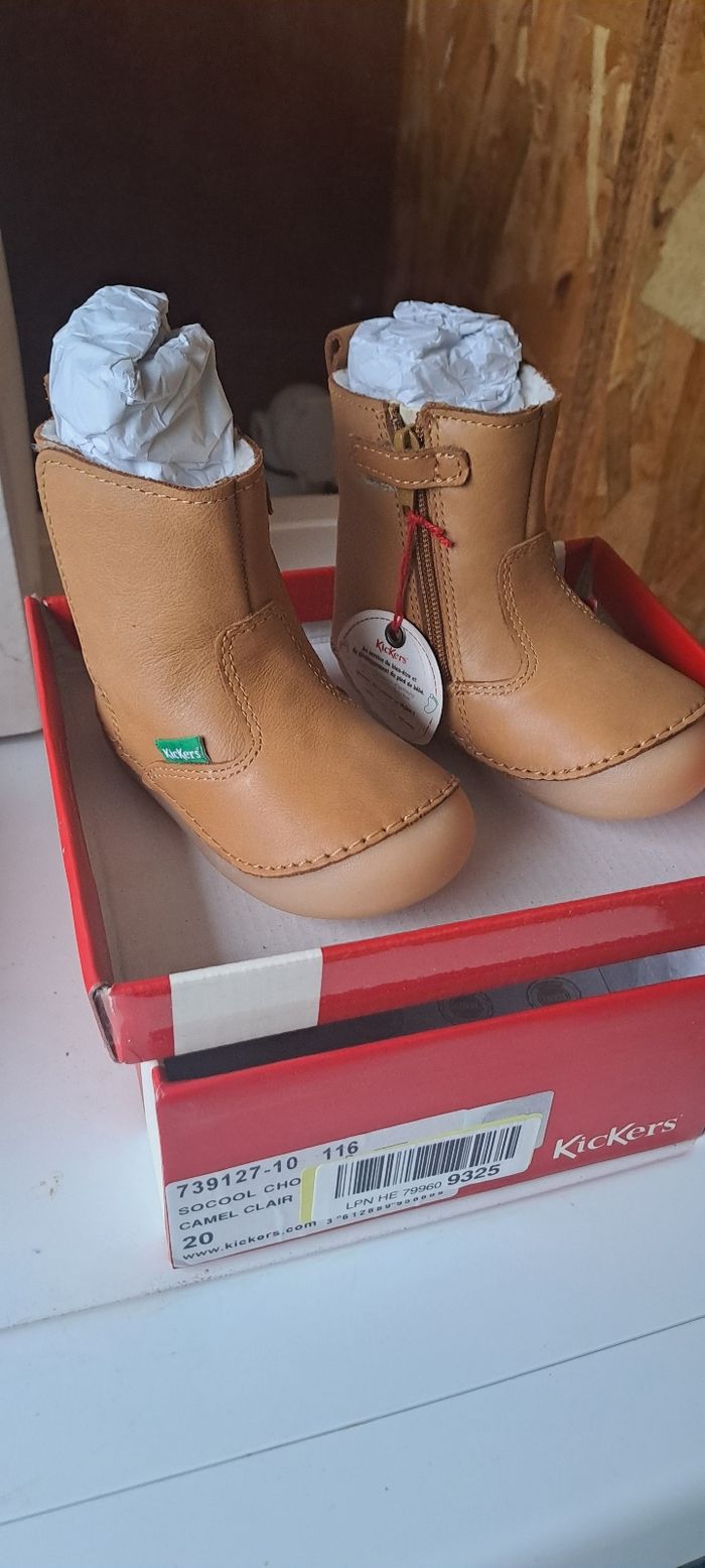 Botte fourré Kickers taille 20 neuve