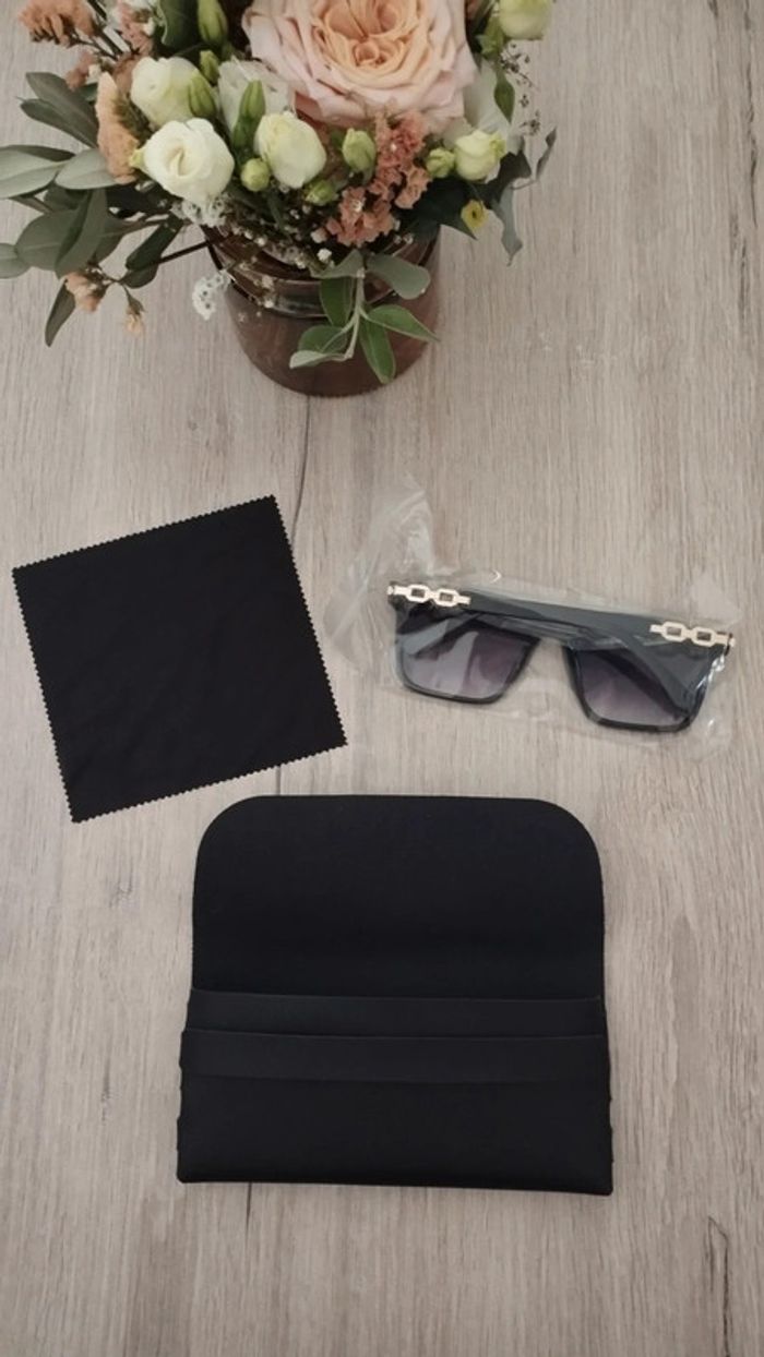 Paire lunette soleil femme +étui + lingette neuf - photo numéro 4