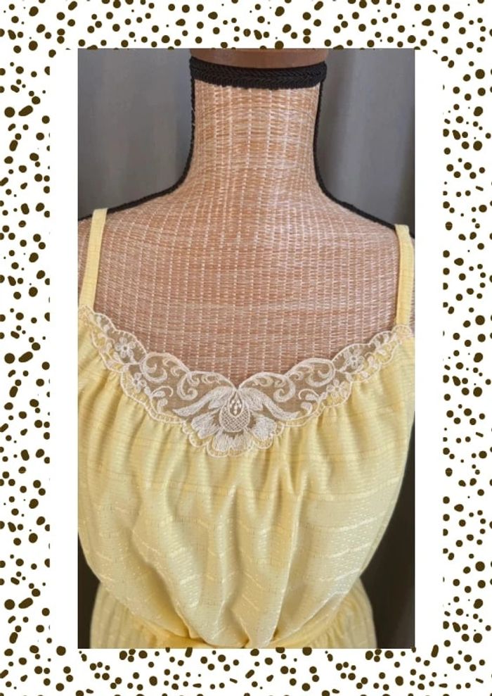 🌼 Robe jaune pastel à fines bretelles - Taille S - photo numéro 3