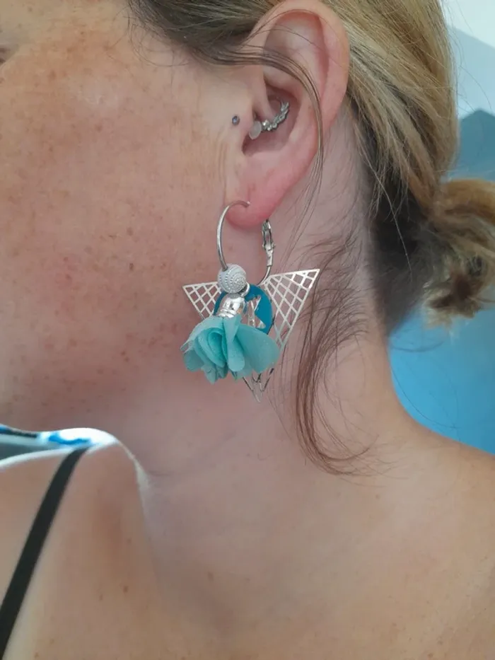 Magnifique boucle d oreille vert d eau - photo numéro 7