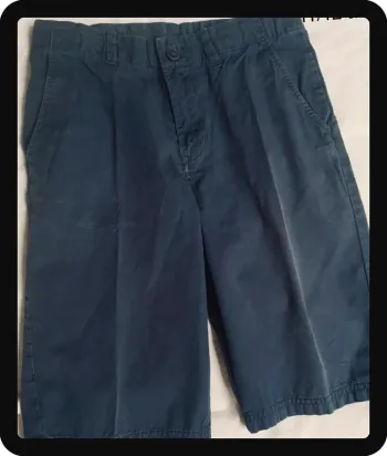 Short classique marine garçon H&M 11/12 ans