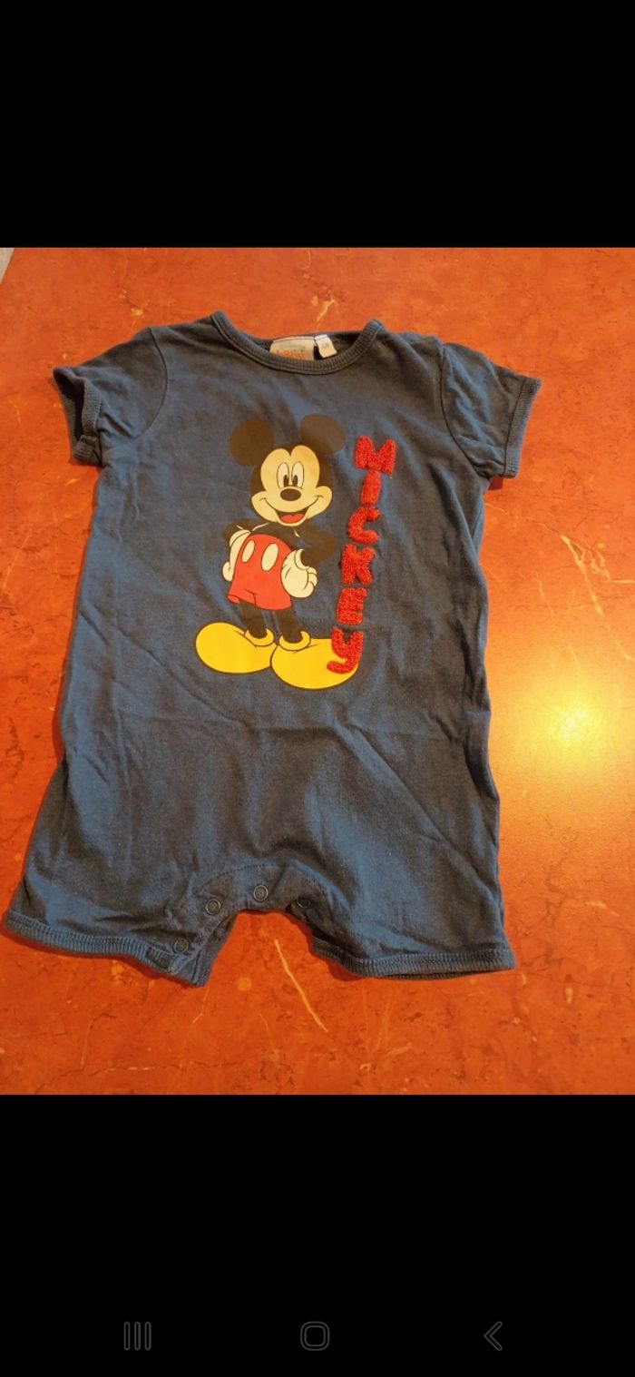 Combinaison d été bébé taille 6 mois