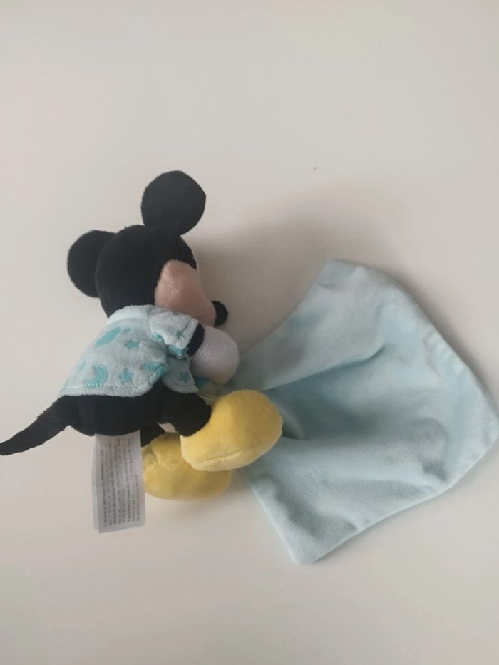 Doudou Mickey mouchoir - photo numéro 4