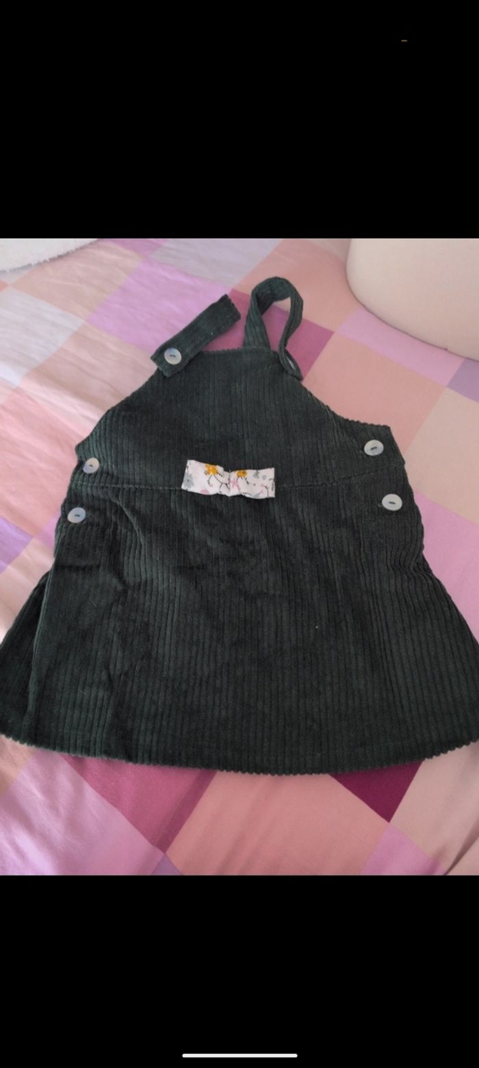 Robe 2/3 ans