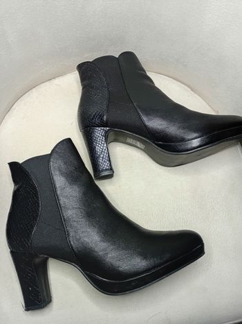 BOOTS GÉMO NOIRES TAILLE 40 – ÉLÉGANTES & TENDANCE 🖤