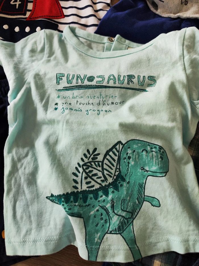 Lot de 9 vetements mélangés 6 mois - photo numéro 2