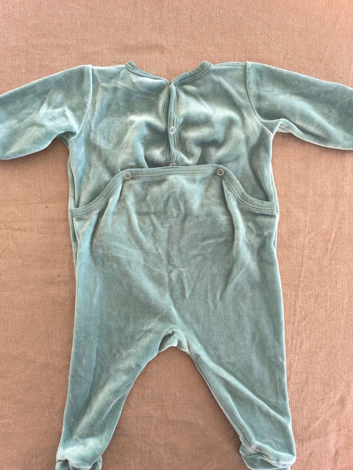 Lot de pyjamas - photo numéro 5