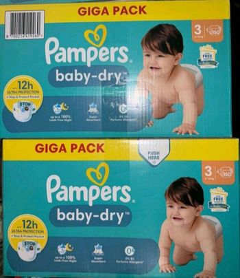 Lot de 2 carton de couches Pampers baby dry taille 3