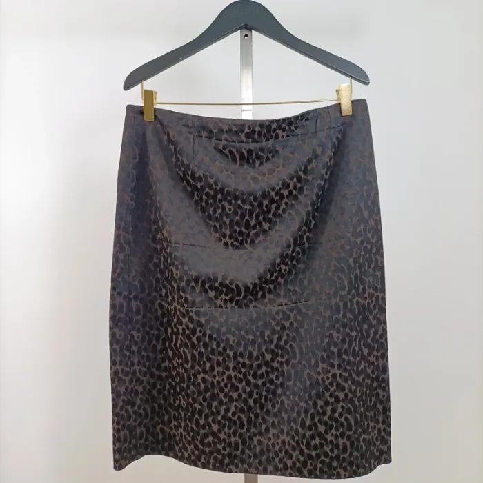Ensemble Tailleur jupe et veste Olivier Grant motif léopard satiné - taille 44 A776 - photo numéro 3