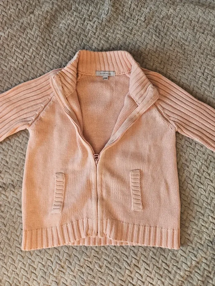 Pull rose 24 mois - photo numéro 2