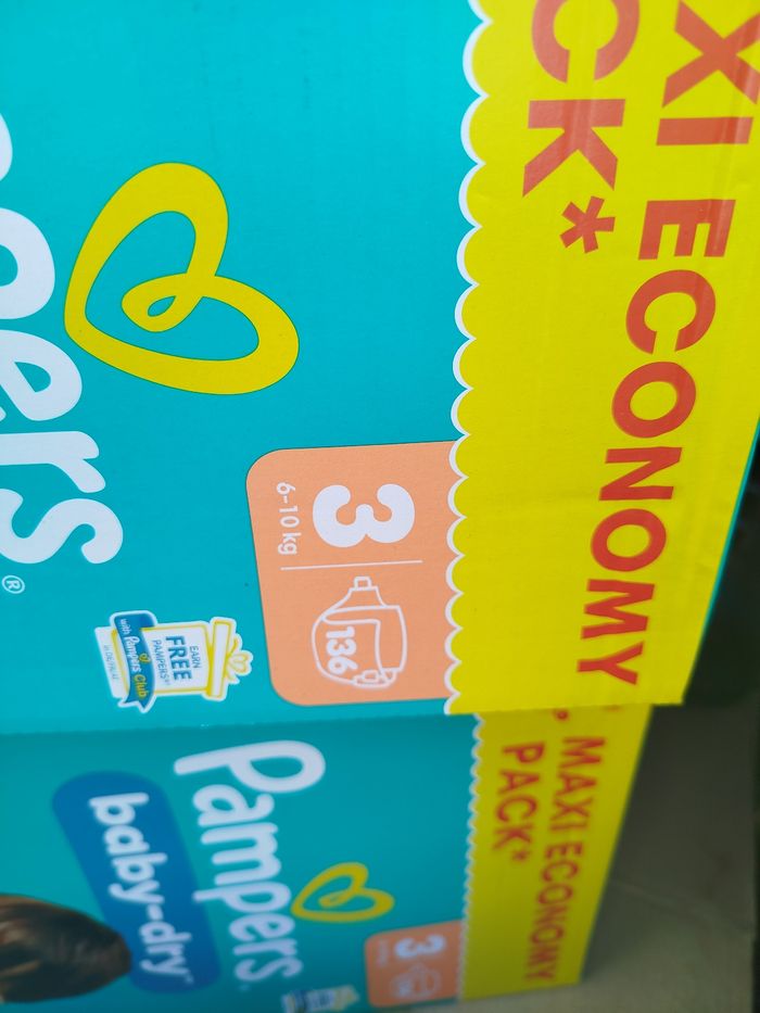 272 couches Pampers taille 3 Baby dry - photo numéro 2