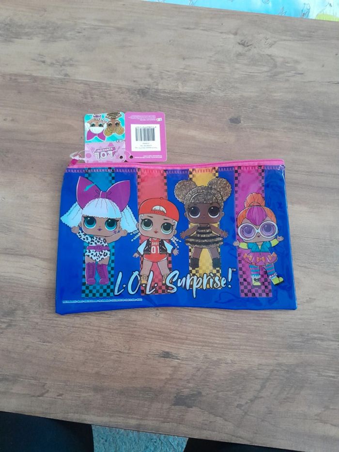 Trousse lol surprise