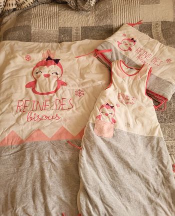 Ensemble gigoteuse 6/36 mois + tour de lit + surmatelas