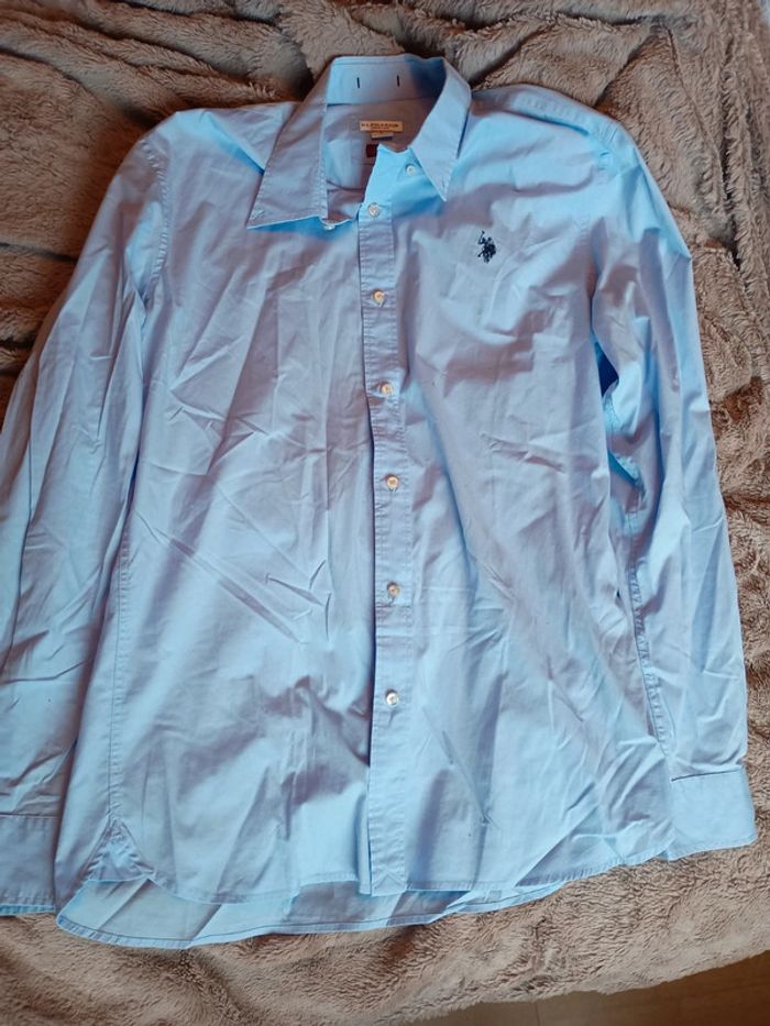 Chemise bleu clair taille L