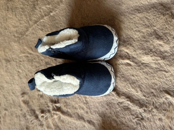 Lot 4 pièces 6 mois - photo numéro 13