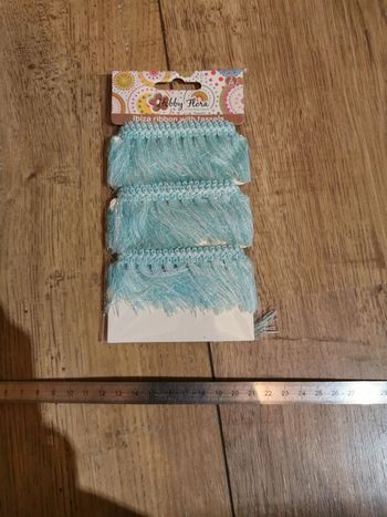Ruban Pompons