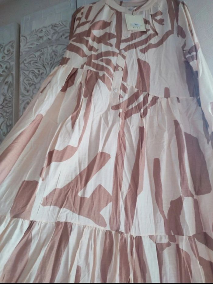 Robe longue imprimée taille M/L - Tendance et confortable - photo numéro 4