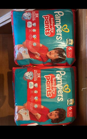 2 paquets de couches Pampers t 6
